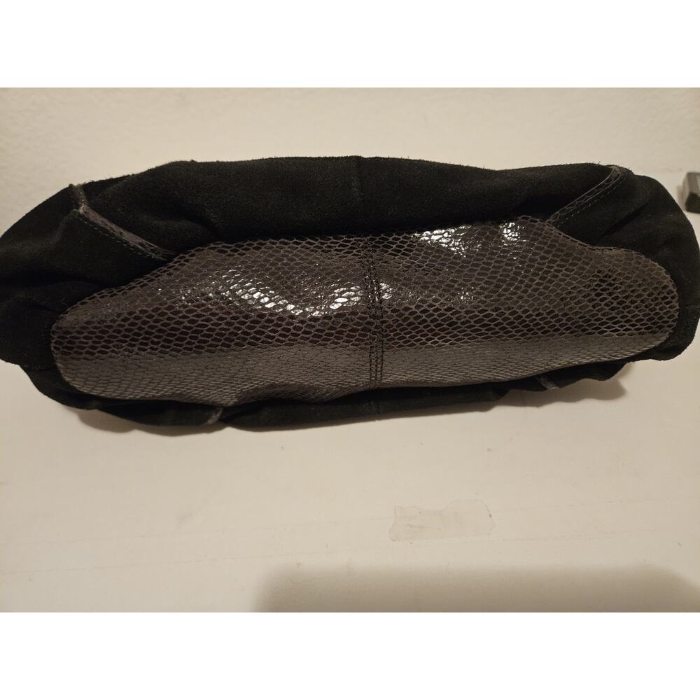 Vince Camuto Leather Animal Print Metal Handle Handbag 16x11x3 EUC - Picture 7 of 16